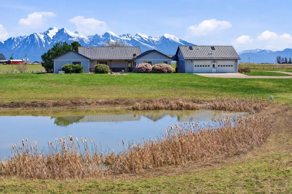 48945 Valley View Road Ronan MT 59864