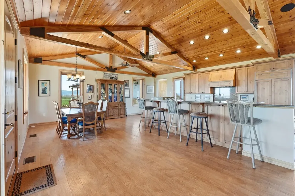 48945 Valley View Road Ronan MT 59864