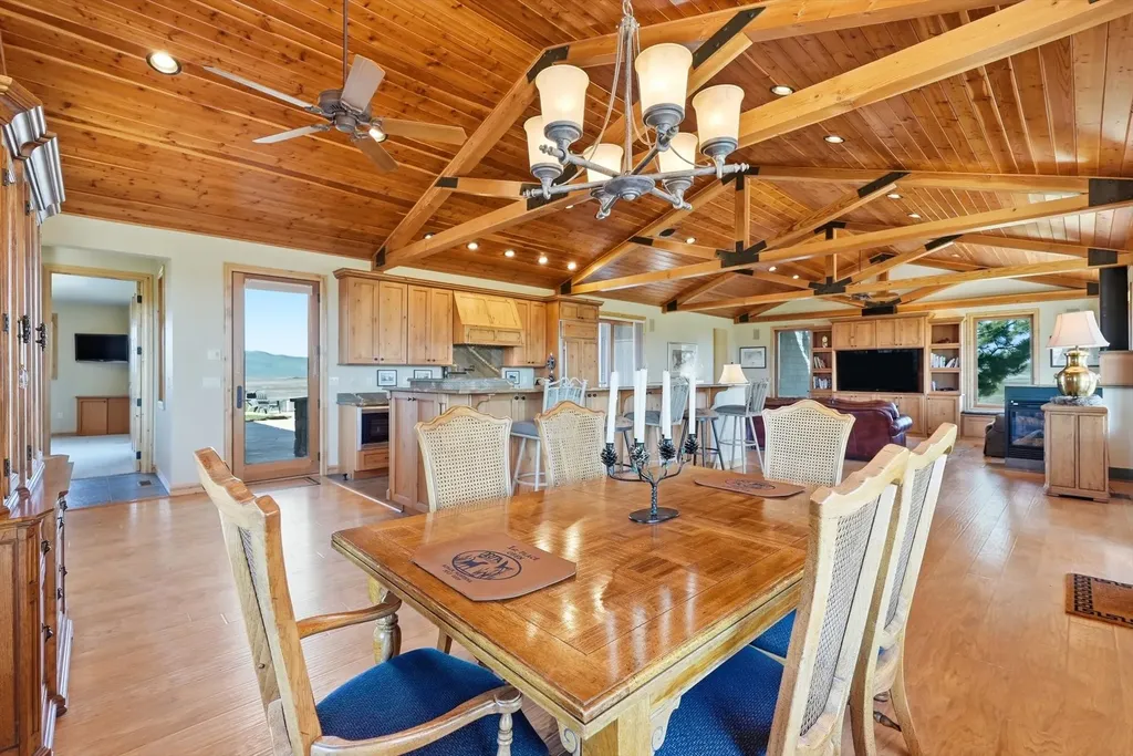 48945 Valley View Road Ronan MT 59864