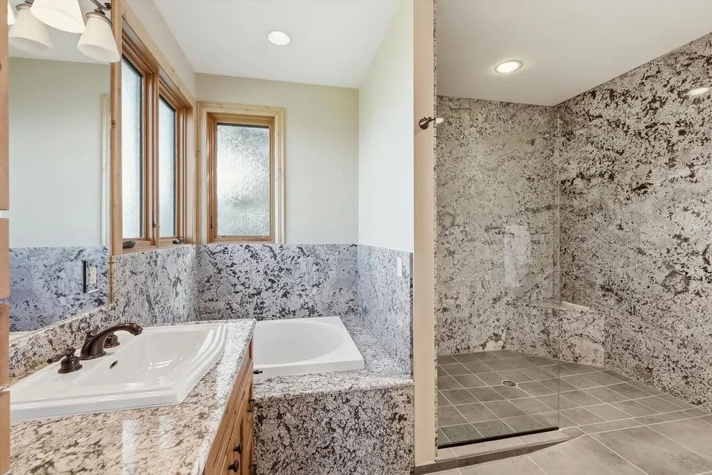 48945 Valley View Road Ronan MT 59864