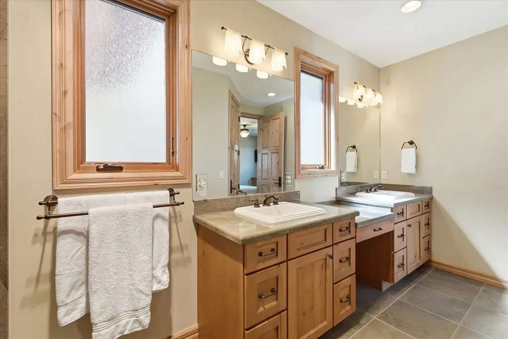 48945 Valley View Road Ronan MT 59864