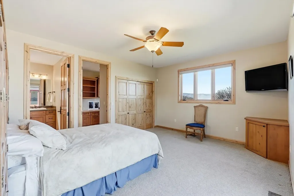 48945 Valley View Road Ronan MT 59864