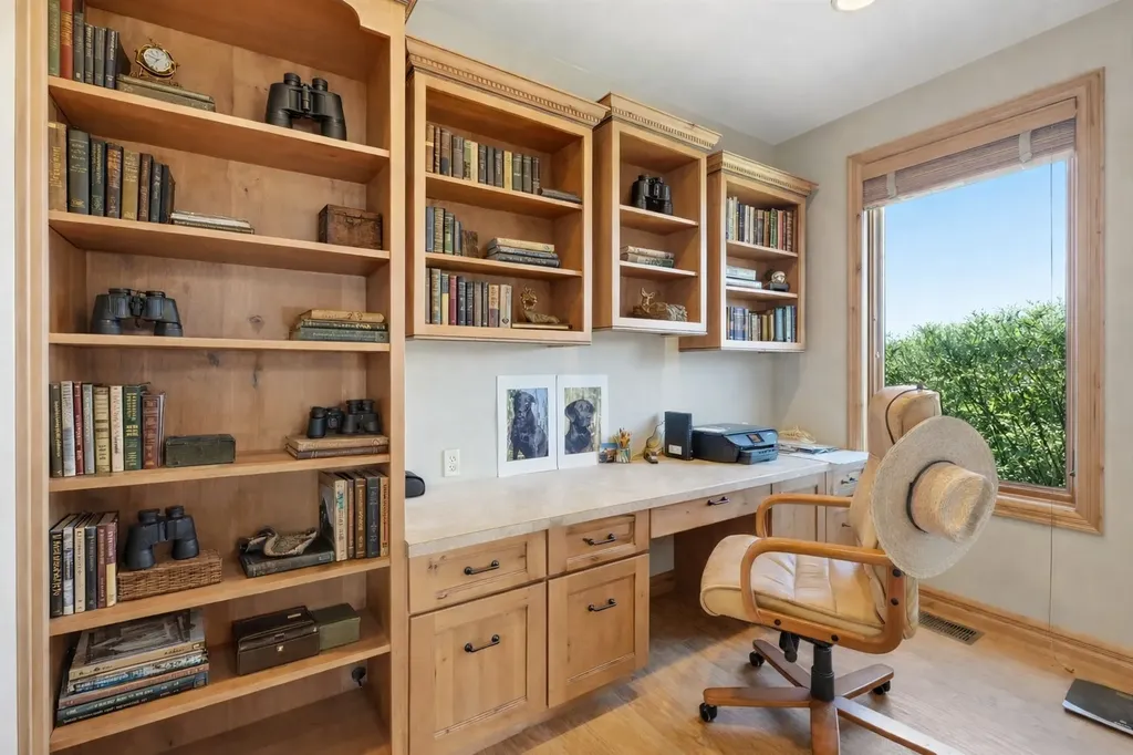 48945 Valley View Road Ronan MT 59864