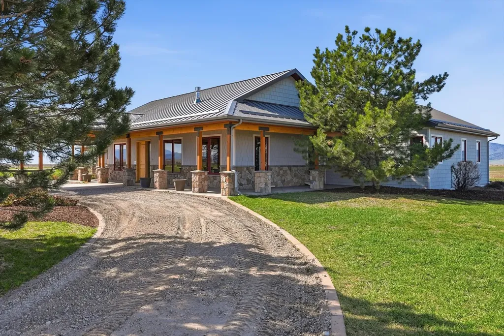 48945 Valley View Road Ronan MT 59864