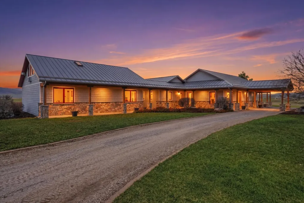 48945 Valley View Road Ronan MT 59864