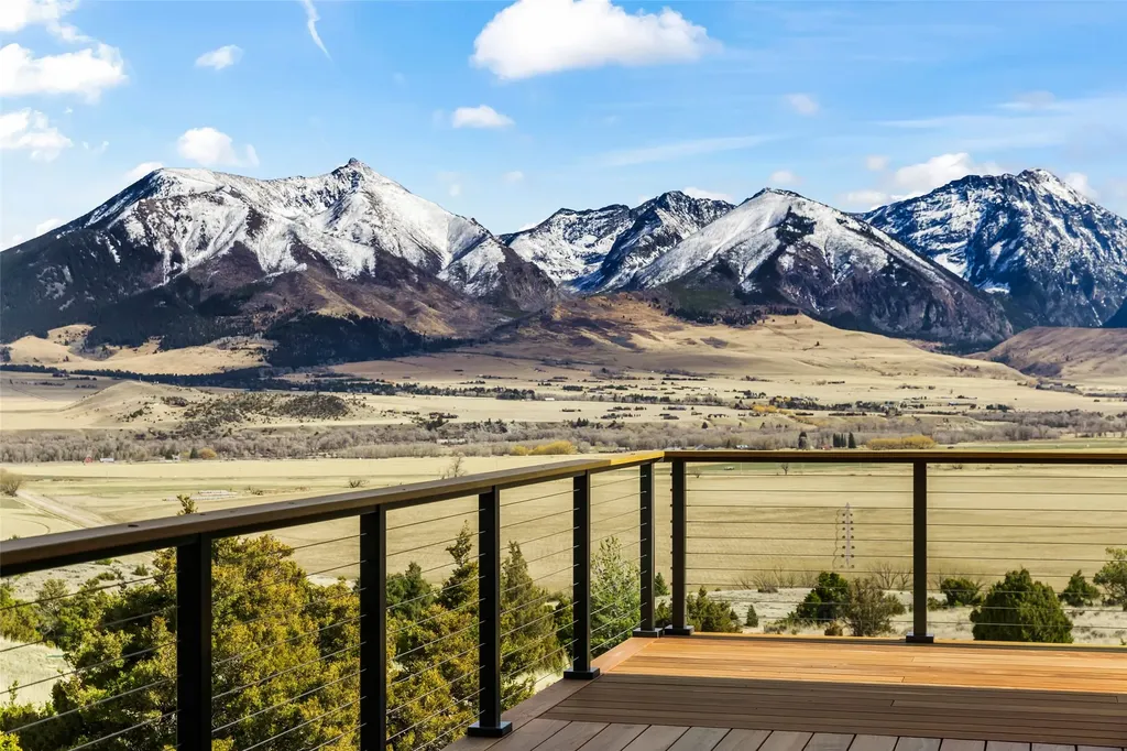173 Spring Creek Hills Road Livingston MT 59047