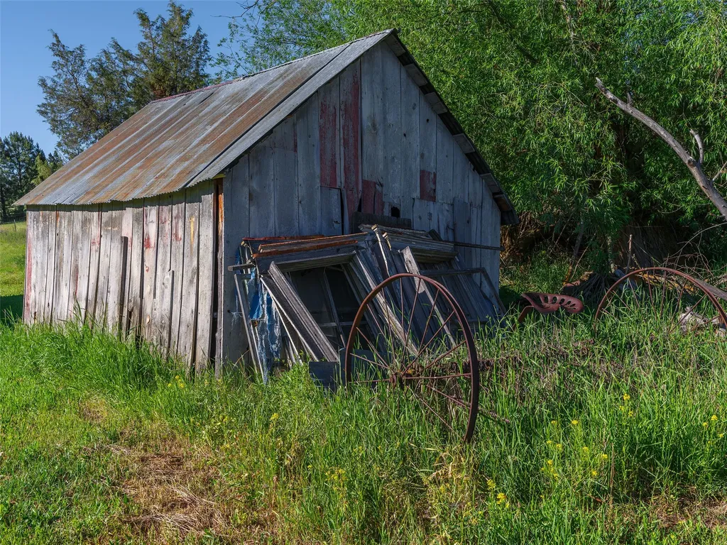 2519 Old Darby Road Darby MT 59829