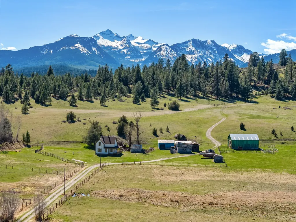 2519 Old Darby Road Darby MT 59829
