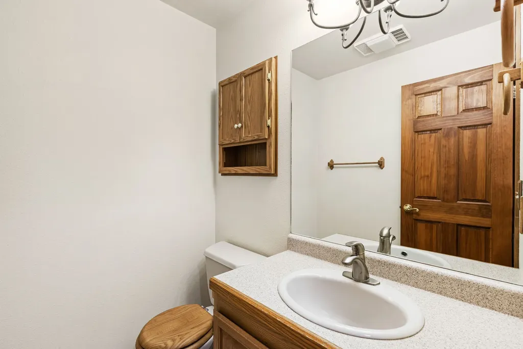 6260 Head Lane Helena MT 59602