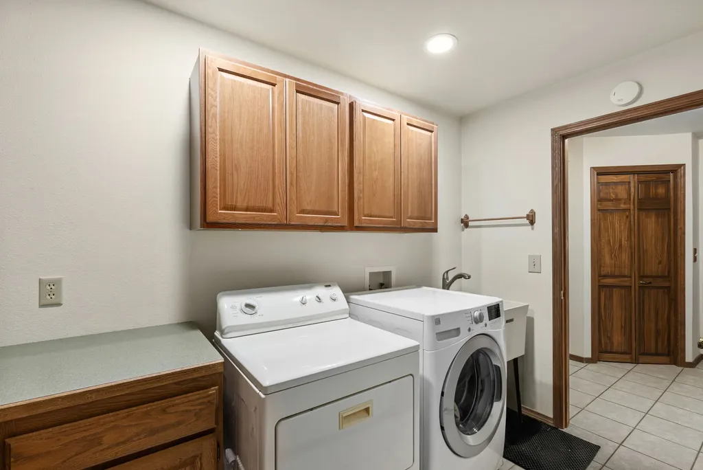 6260 Head Lane Helena MT 59602