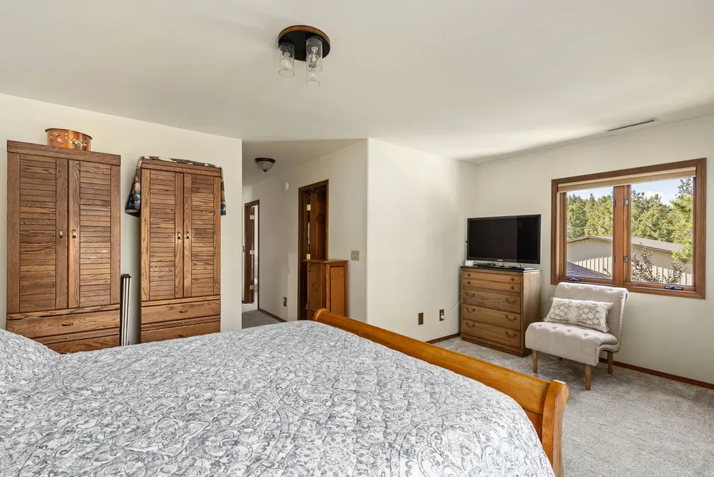 6260 Head Lane Helena MT 59602