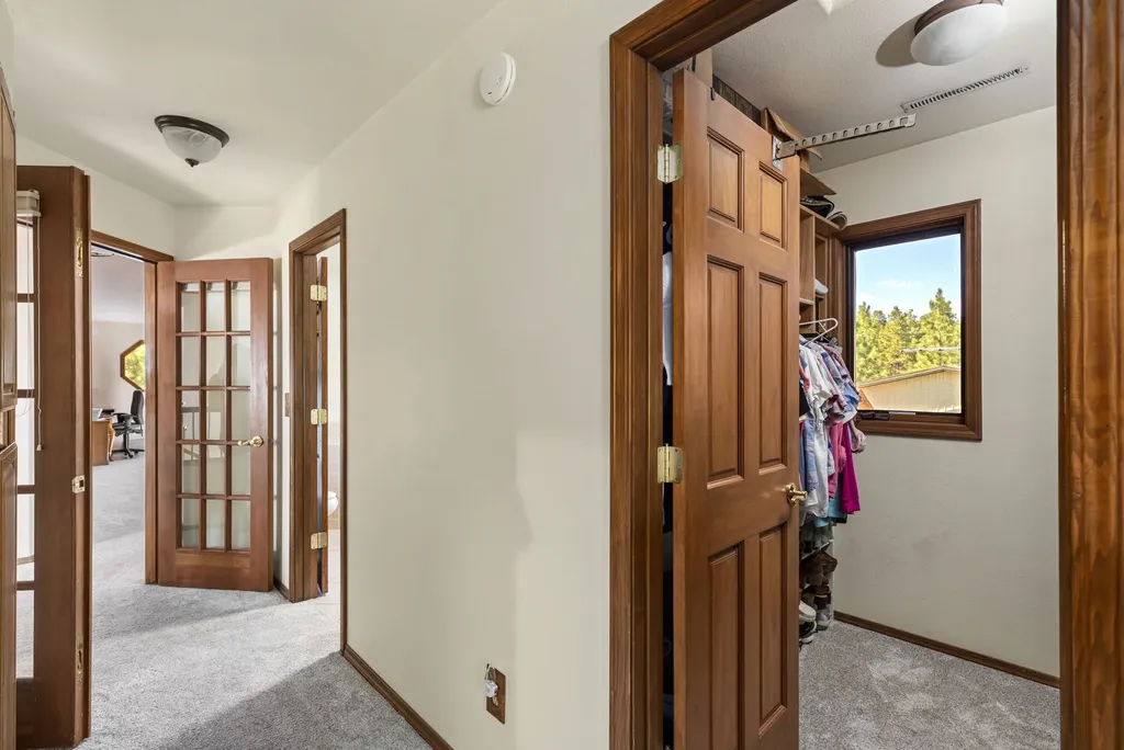 6260 Head Lane Helena MT 59602