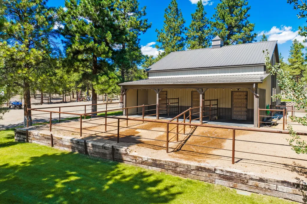 6260 Head Lane Helena MT 59602