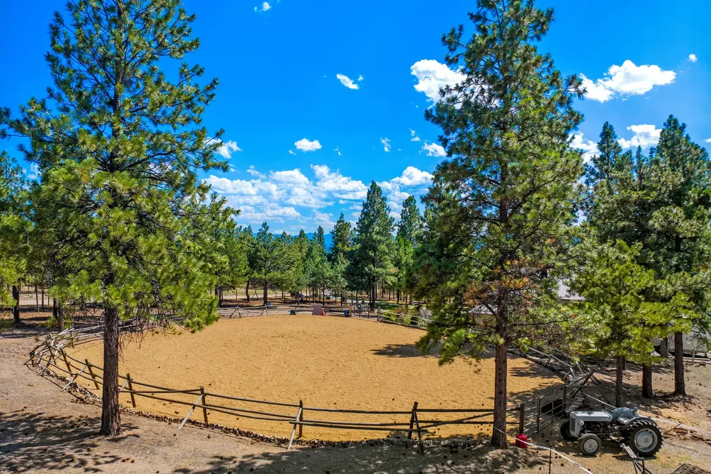 6260 Head Lane Helena MT 59602
