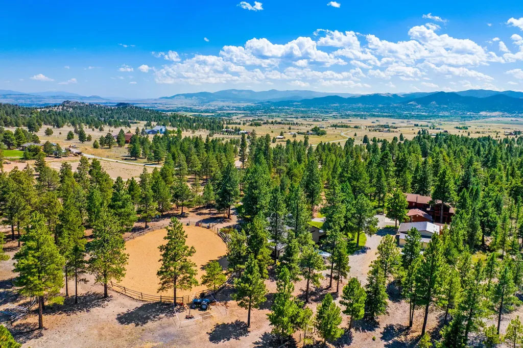 6260 Head Lane Helena MT 59602