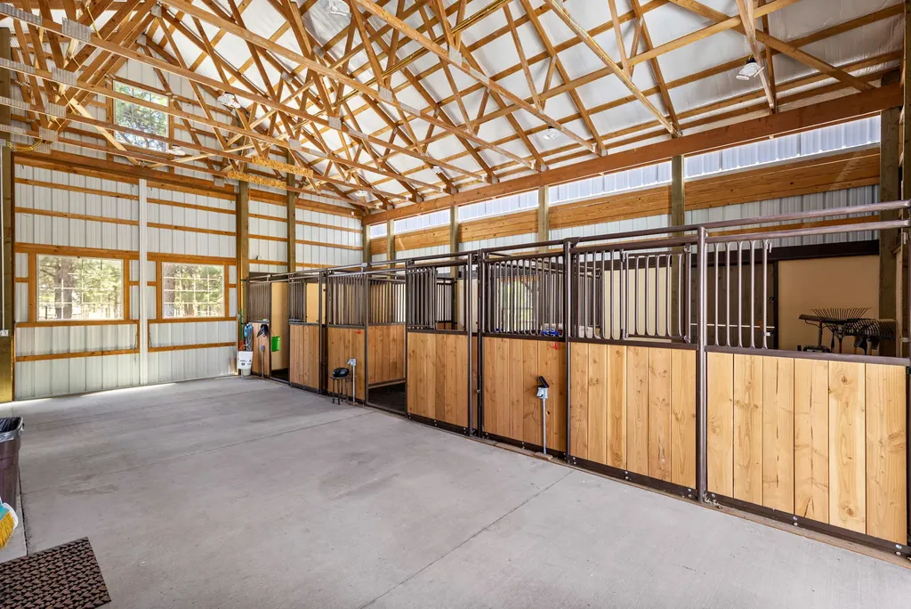 6260 Head Lane Helena MT 59602