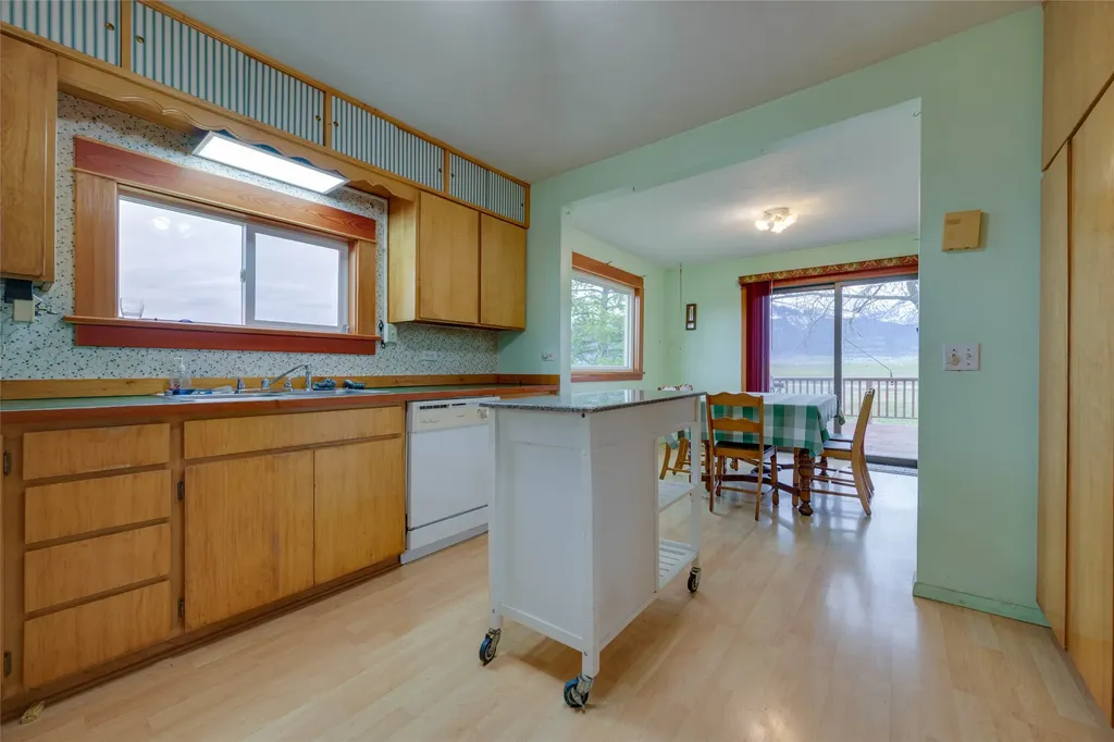 73861 Us Highway 93 St Ignatius MT 59865