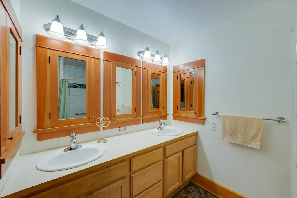 73861 Us Highway 93 St Ignatius MT 59865