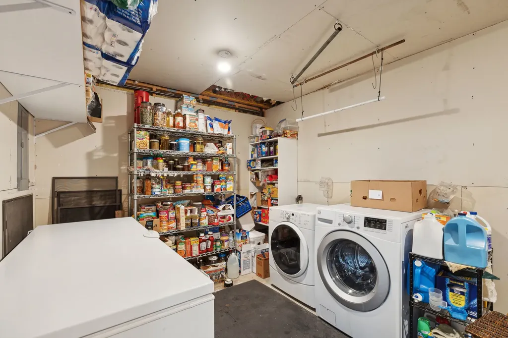 82 White Mountain Lane Alberton MT 59820