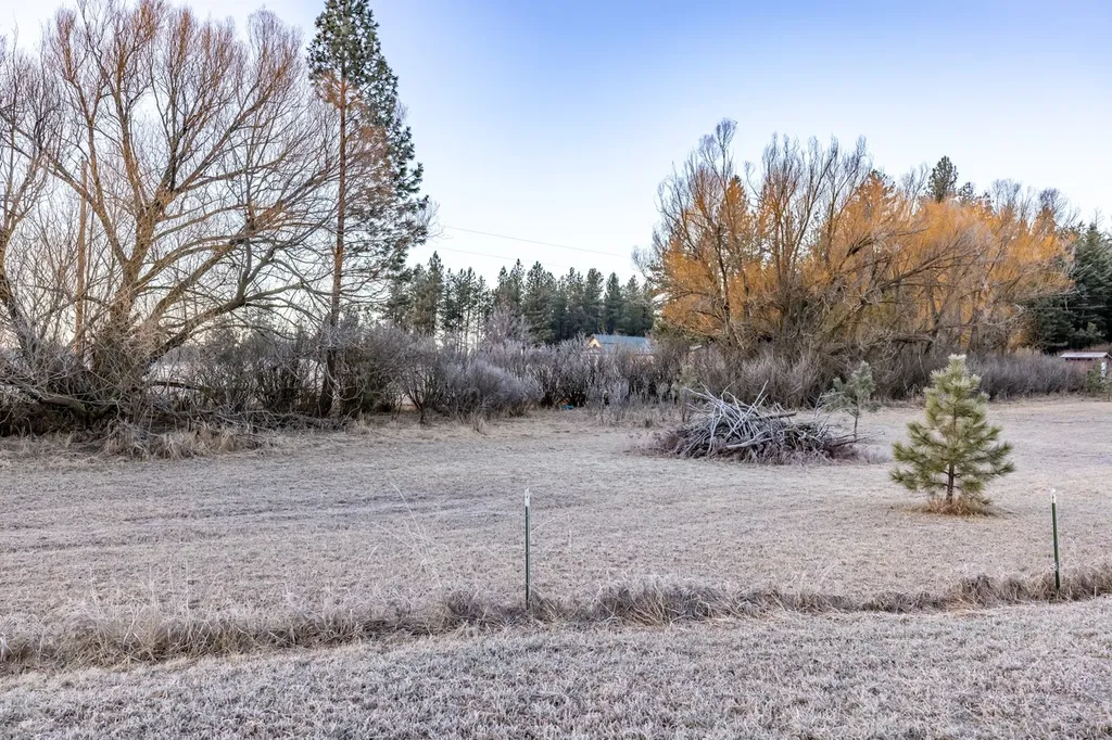 100 & 158 Lynnewood Drive Columbia Falls MT 59912