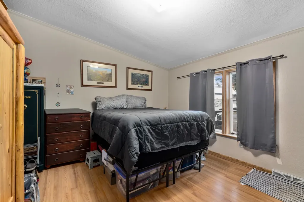 100 & 158 Lynnewood Drive Columbia Falls MT 59912