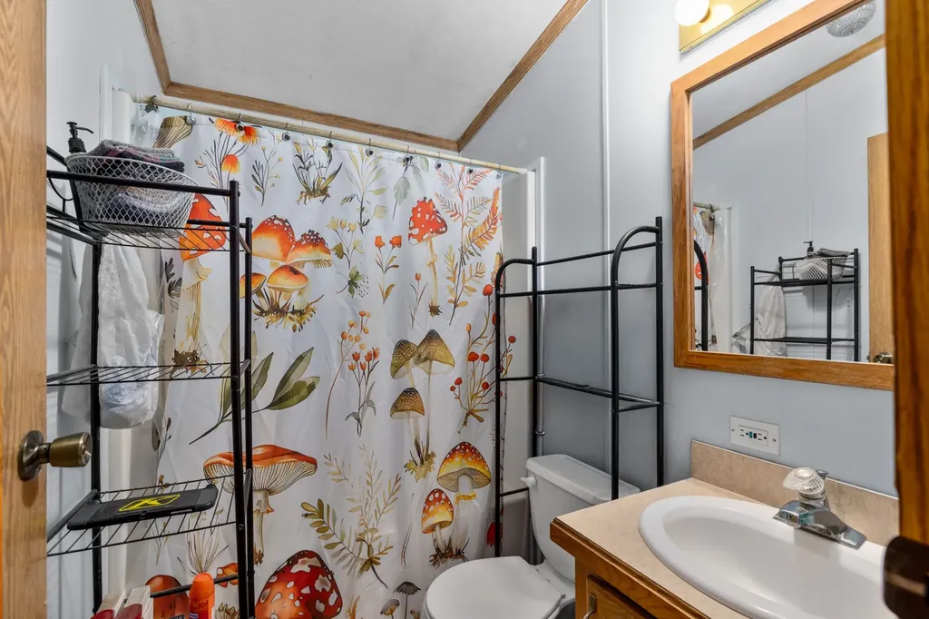 100 & 158 Lynnewood Drive Columbia Falls MT 59912