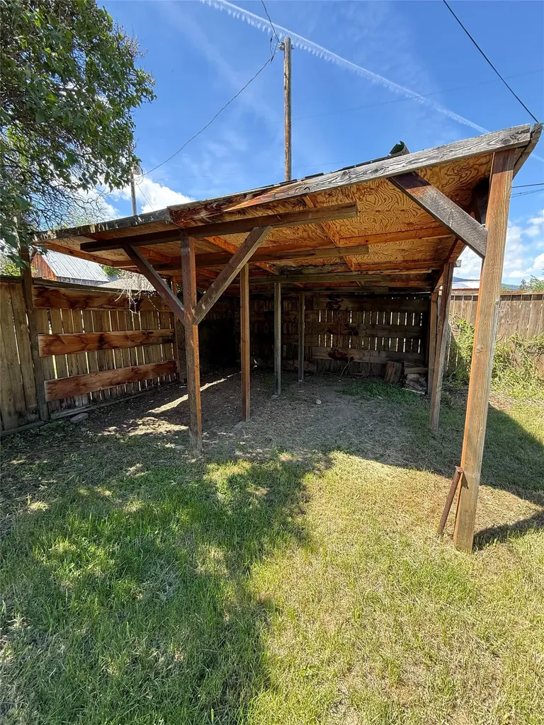 205 Water Way Darby MT 59829