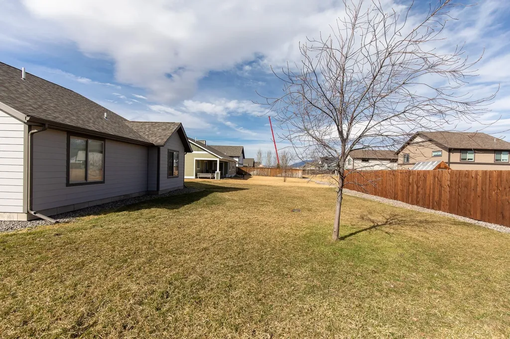 1718 Shelby Avenue Belgrade MT 59714