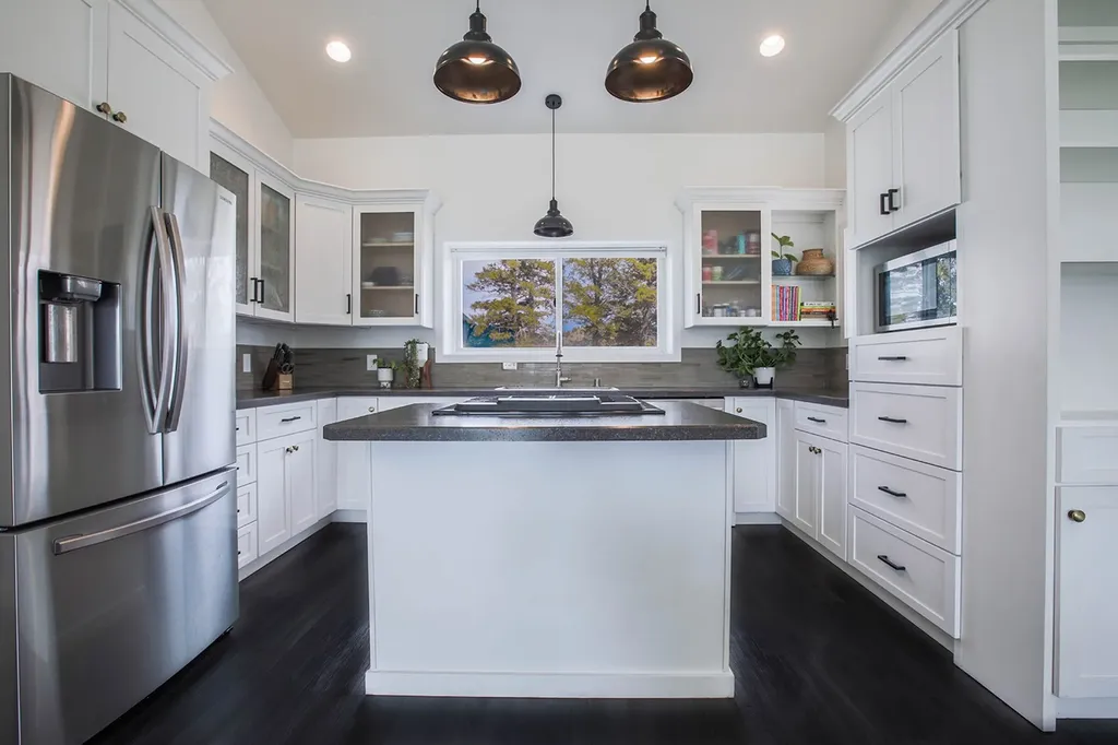 308 E 3rd Avenue Boulder MT 59632