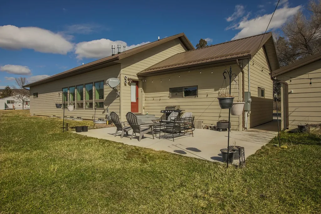 308 E 3rd Avenue Boulder MT 59632