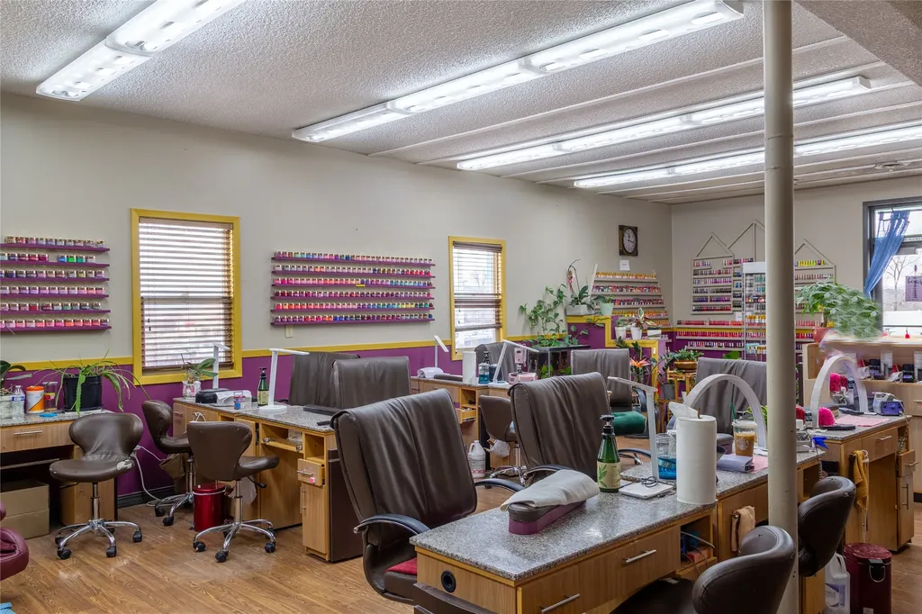 1740 N Montana Avenue Helena MT 59601