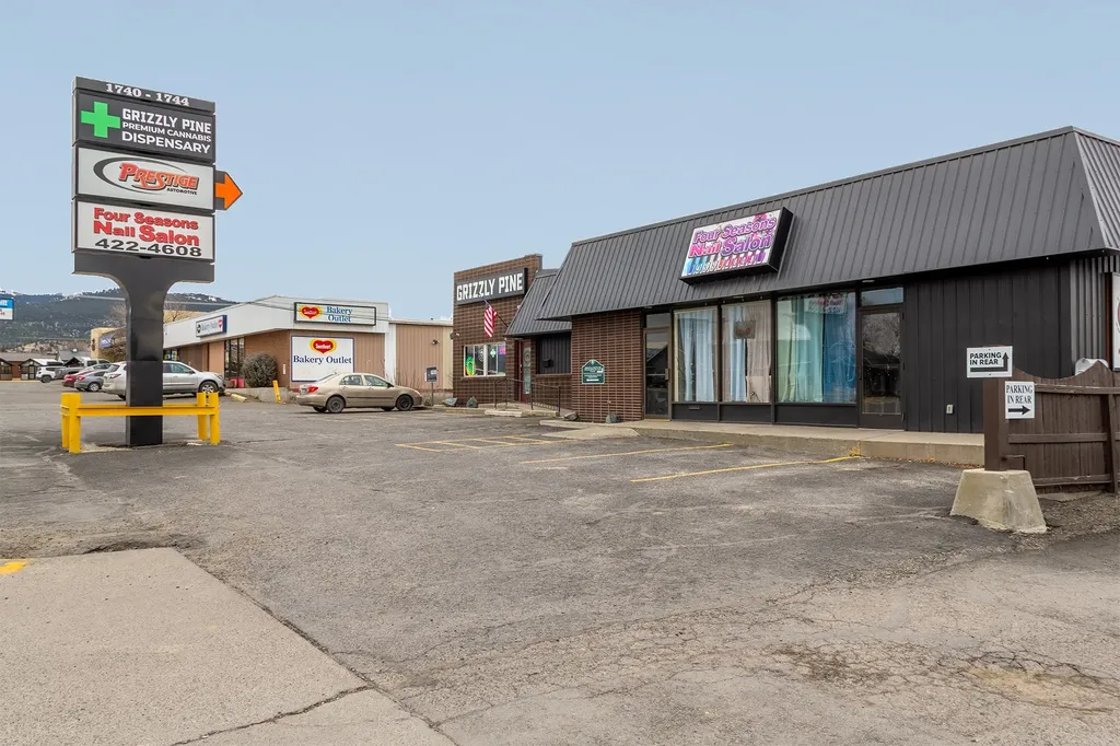 1740 N Montana Avenue Helena MT 59601