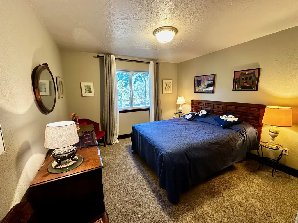 195 Capper Lane Superior MT 59872