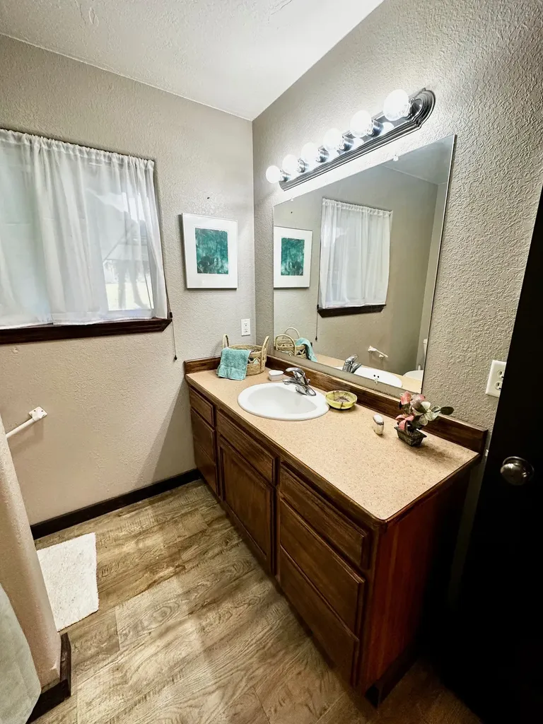 195 Capper Lane Superior MT 59872