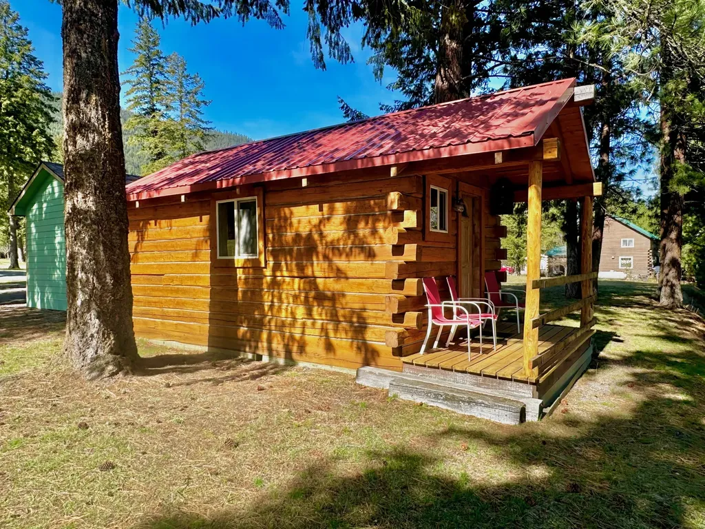 195 Capper Lane Superior MT 59872