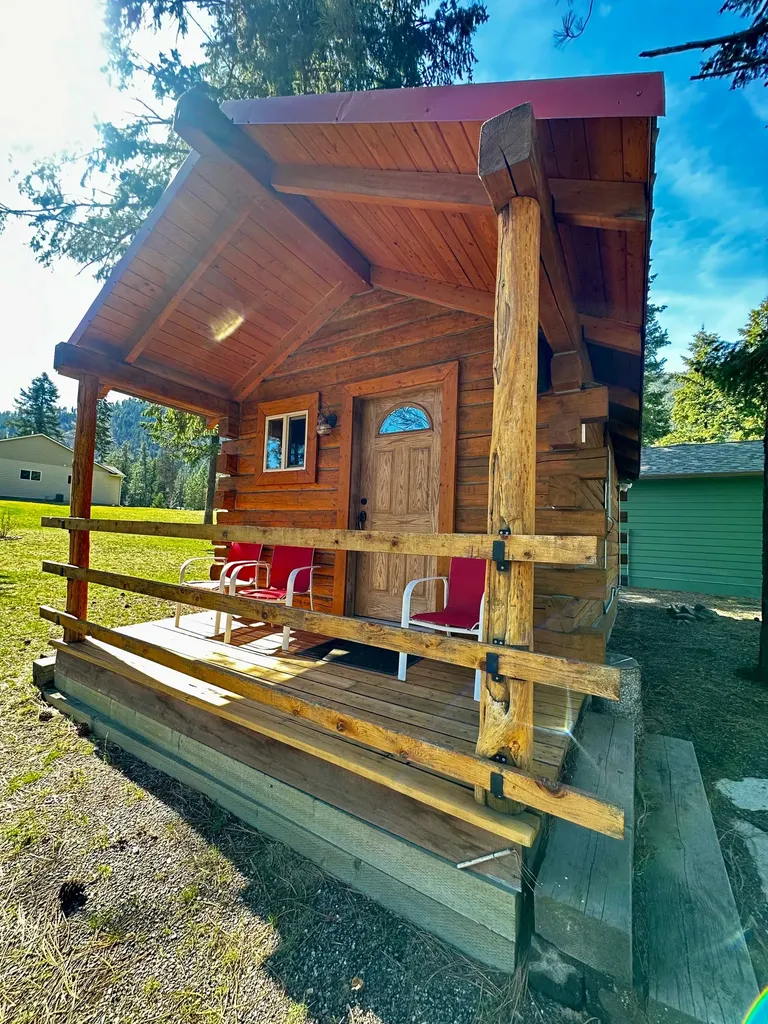 195 Capper Lane Superior MT 59872