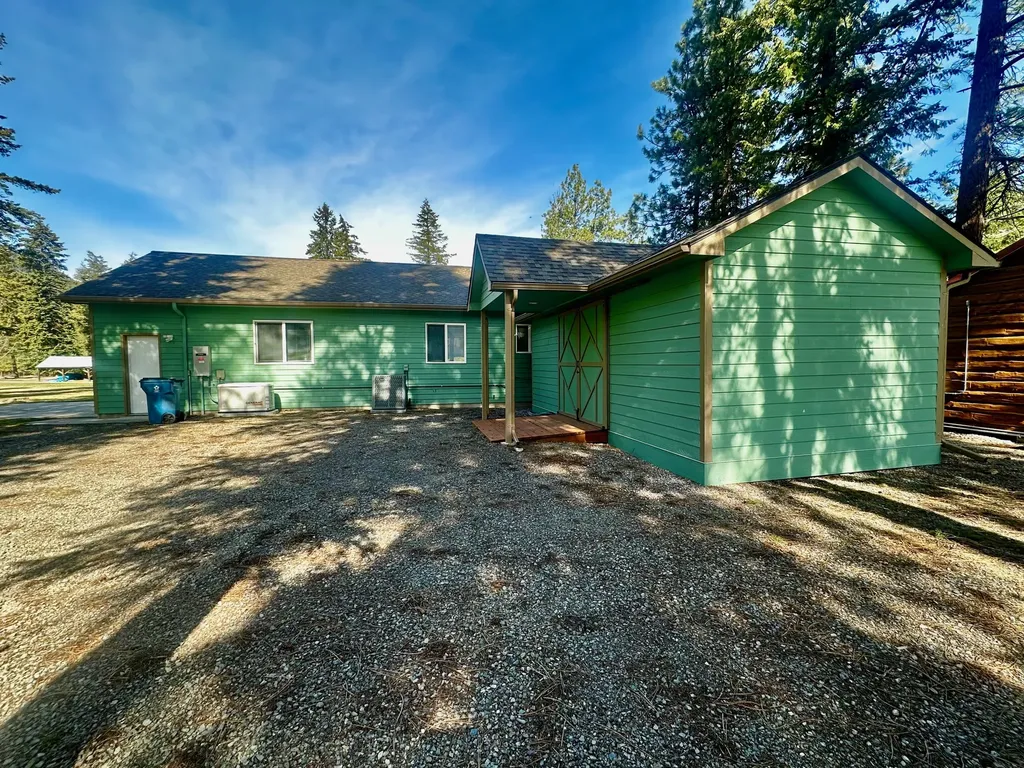 195 Capper Lane Superior MT 59872