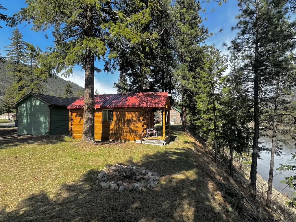195 Capper Lane Superior MT 59872