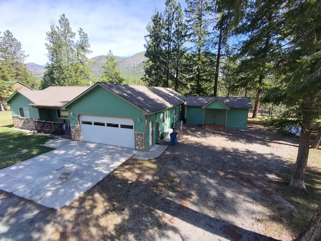 195 Capper Lane Superior MT 59872