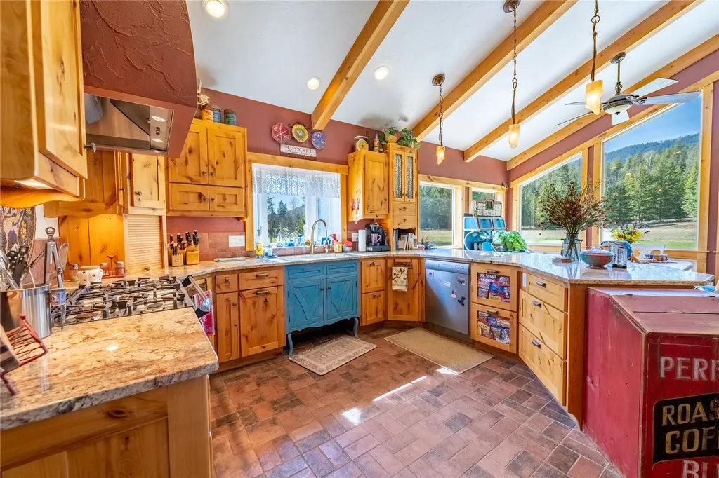 4832 Lake Creek Road Troy MT 59935