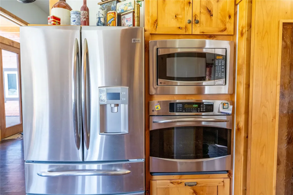 4832 Lake Creek Road Troy MT 59935
