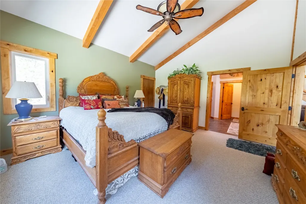 4832 Lake Creek Road Troy MT 59935