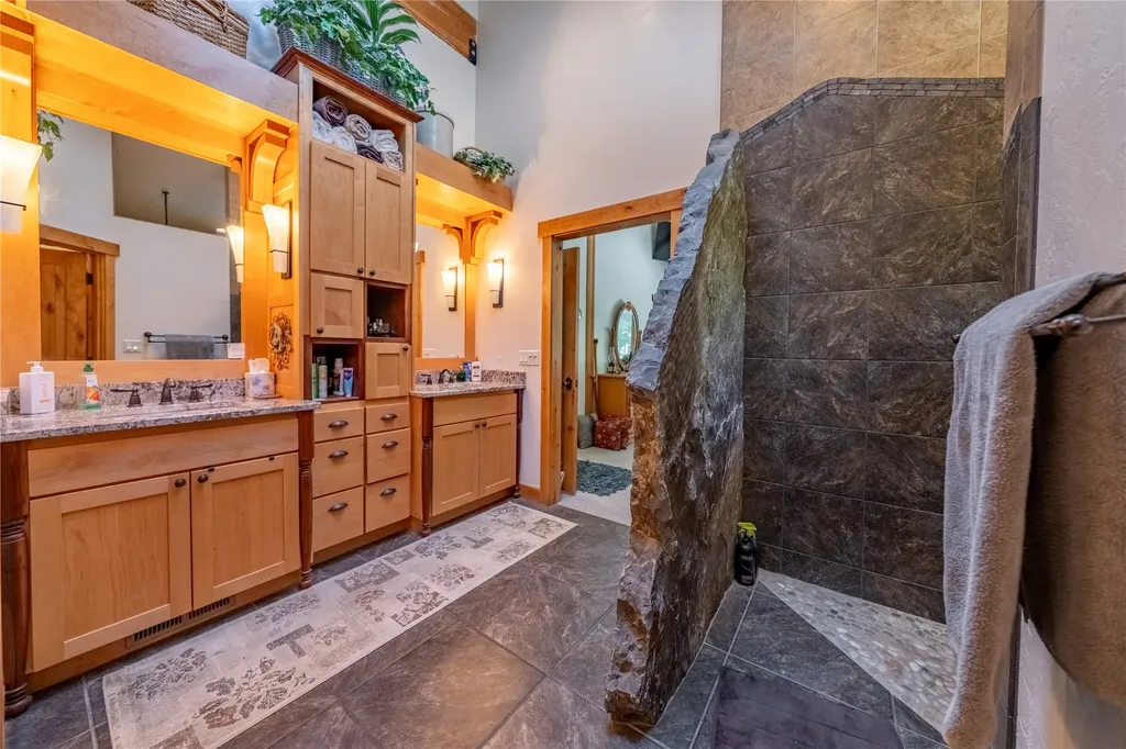 4832 Lake Creek Road Troy MT 59935