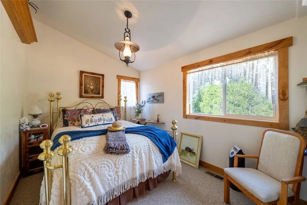 4832 Lake Creek Road Troy MT 59935