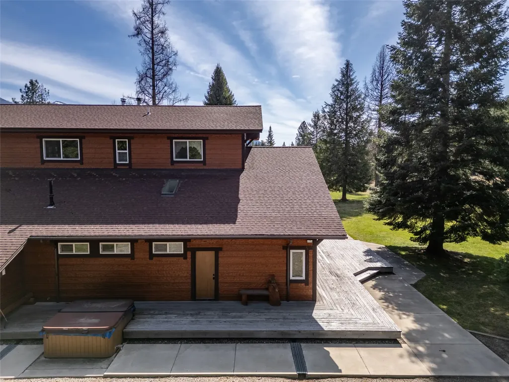 4832 Lake Creek Road Troy MT 59935