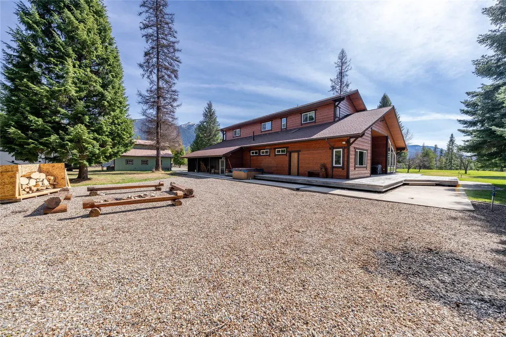 4832 Lake Creek Road Troy MT 59935
