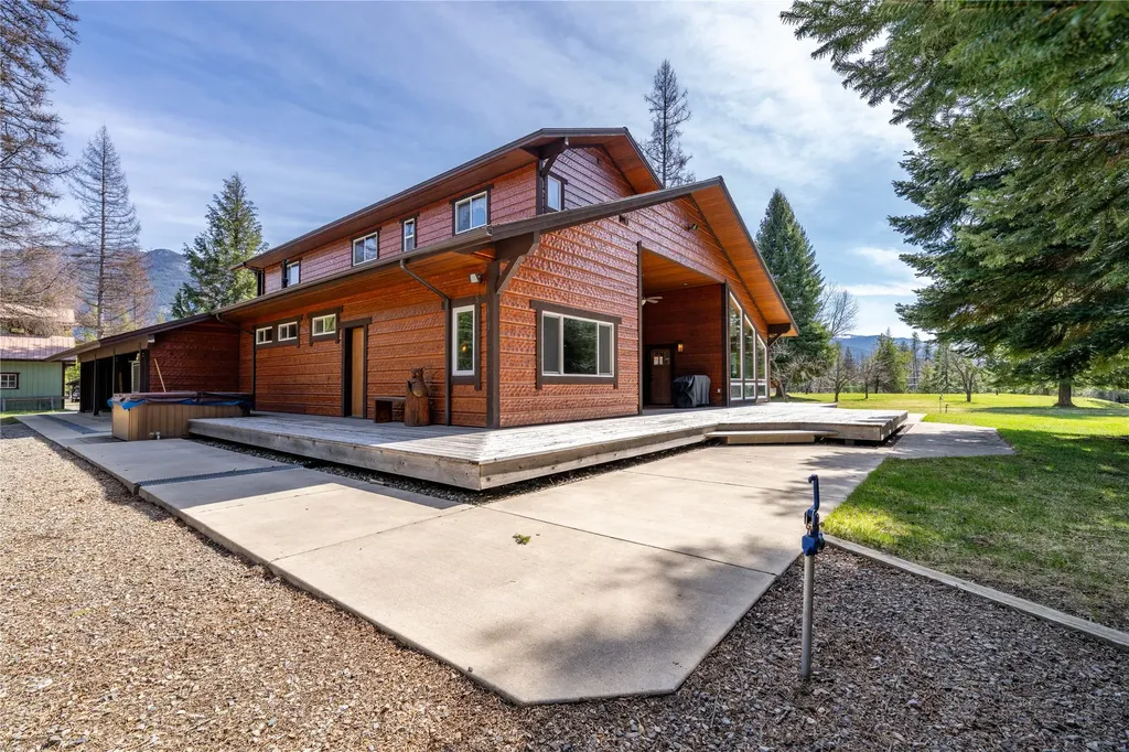4832 Lake Creek Road Troy MT 59935