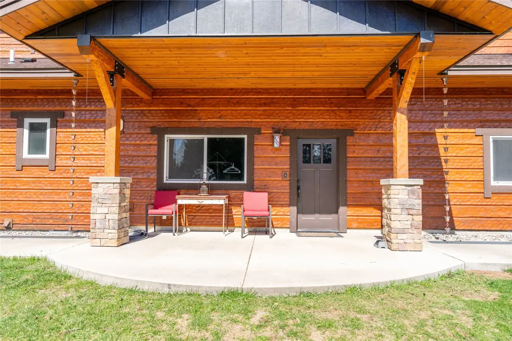 4832 Lake Creek Road Troy MT 59935