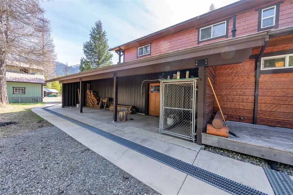 4832 Lake Creek Road Troy MT 59935