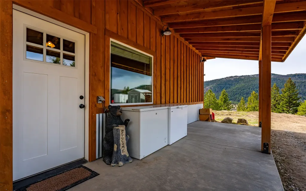 4689 Mcginnis Meadows Road Libby MT 59923